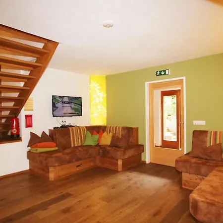 Alpin-chalet فلاخاو